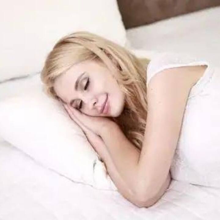 শরীরের জন্য পর্যাপ্ত ঘুম প্রয়োজন। কিন্তু, কীভাবে তা সম্ভব ?