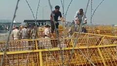 Ghazipur Border से हटे बैरिकेड, गाजियाबाद से दिल्ली आने वाला रास्ता जल्द खुल सकता है