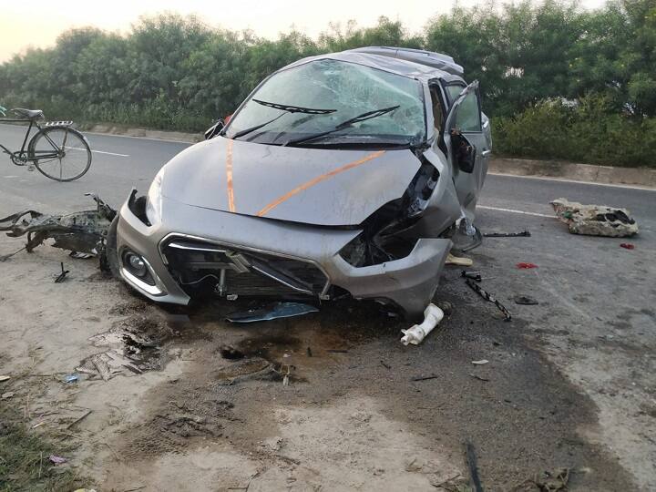 Gopalganj Road Accident: Car full of devotees returning from Ayodhya collided with divider, woman killed, four injured ann Gopalganj Road Accident: डिवाइडर से टकराई अयोध्या से लौट रहे श्रद्धालुओं से भरी कार, महिला की मौत, चार घायल 