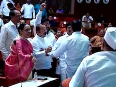 नाशिक महानगरपालिकेच्या महासभेत गोंधळ, महापौर आणि शिवसेना नगरसेवक आमनेसामने