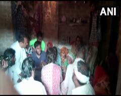 Lalitpur में मृतक किसानों के परिवार से मुलाकात के बाद बोलीं Priyanka Gandhi Vadra- यूपी में सरकार की क्रूरता चरम पर है