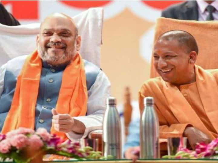 Yogi Adityanath has to become CM in 2022 for Narendra Modi to be sworn in as the Prime Minister again in 2024 says Amit shah Amit Shah: மோடி மீண்டும் பிரதமராக வேண்டுமென்றால், யோகிக்கு ஓட்டு போடுங்கள் - அமித்ஷா