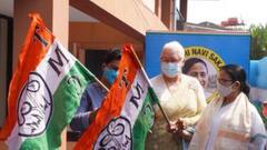 Nafisa Ali joins TMC: তৃণমূলে নাফিসা আলি, গোয়ায় মমতার উপস্থিতিতে যোগদান | Bangla News