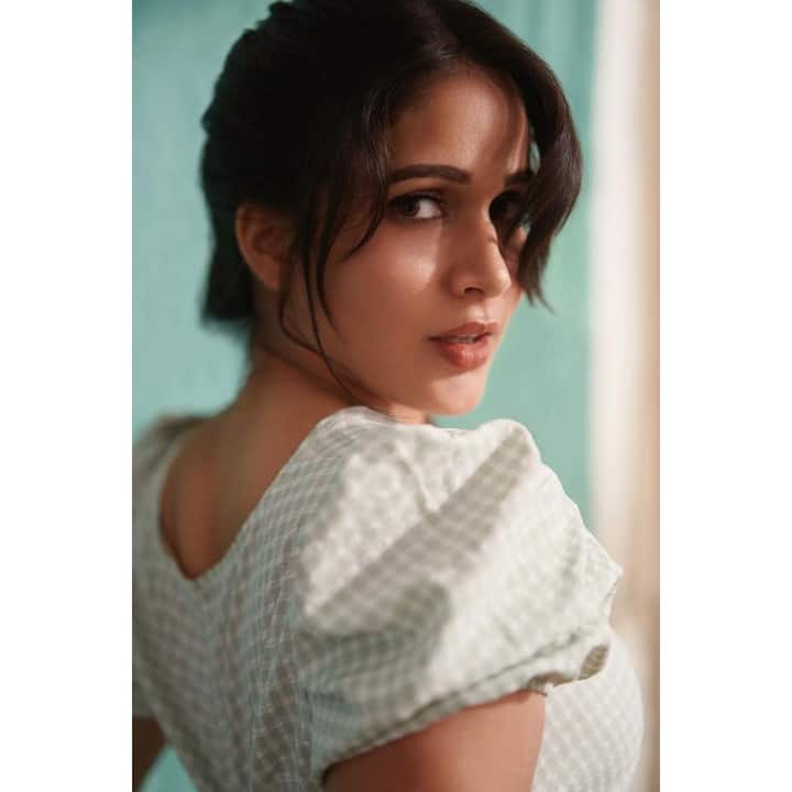 (Image credit: Instagram) లావణ్య త్రిపాఠి క్యూట్ పిక్స్