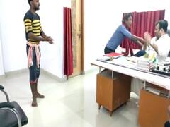 बिहार: बातचीत के बीच सफाई कर्मी ने नगर परिषद के EO को जड़ा थप्पड़, वेतन नहीं मिलने से था नाराज