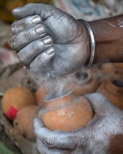 Kalipuja 2021 : ধনতেরস, দীপান্বিতা, কালীপুজো ... উৎসবের শেষ মুহূর্তের প্রস্তুতির রঙিন ছবি রাজ্য জুড়ে