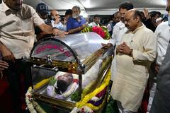 পরিবারের ইচ্ছে, বেঙ্গালুরুতে বাবা-মায়ের শেষকৃত্যের স্থানেই চিরঘুমে শায়িত থাকবেন পুনিত