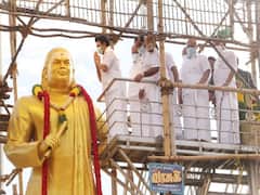 தேவர் ஜெயந்தி: மதுரை கோரிப்பாளையத்தில் தமிழ்நாடு முதலமைச்சர் உட்பட பலரும் மரியாதை செய்தனர் !
