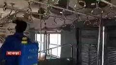 Local Train: রবিবার থেকে চলবে লোকাল, তার আগে কামরা স্যানিটাইজেশন চলছে জোরকদমে| Bangla News