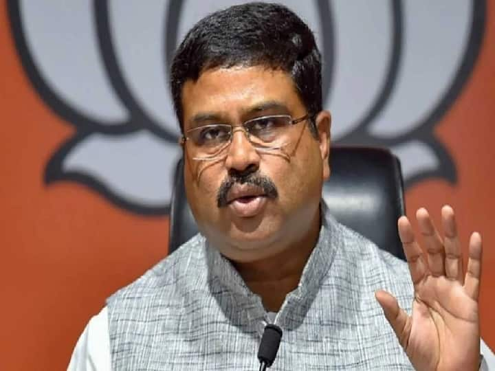 kanpur Dharmendra Pradhan admitted that inflation and price of petrol is issue in up election ann UP Politics: धर्मेंद्र प्रधान ने माना कि चुनाव में महंगाई और पेट्रोल की बढ़ी कीमत है मुद्दा, साथ ही कह दी ये बात