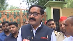 Lucknow : सपा कार्यालय पहुंचे Akhilesh, आज BSP विधायकों को दिलाएंगे शपथ। HINDI NEWS