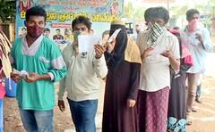 Budvelu Bypolls : బద్వేలులో 70 శాతానికిపైగా పోలింగ్.. కలకలం రేపిన దొంగ ఓటర్లు !