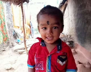 Surat : સાયણમાં માતા ઘરમાં રસોઇ બનાવતી હતી અને બે વર્ષનો બાળક ચોથા માળેથી નીચે પટકાયો