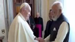 પ્રધાનમંત્રી નરેન્દ્ર મોદી રોમના પ્રવાસે, પૉપ ફ્રાન્સિસ સાથે કરી બેઠક, જુઓ ગુજરાતી ન્યુઝ