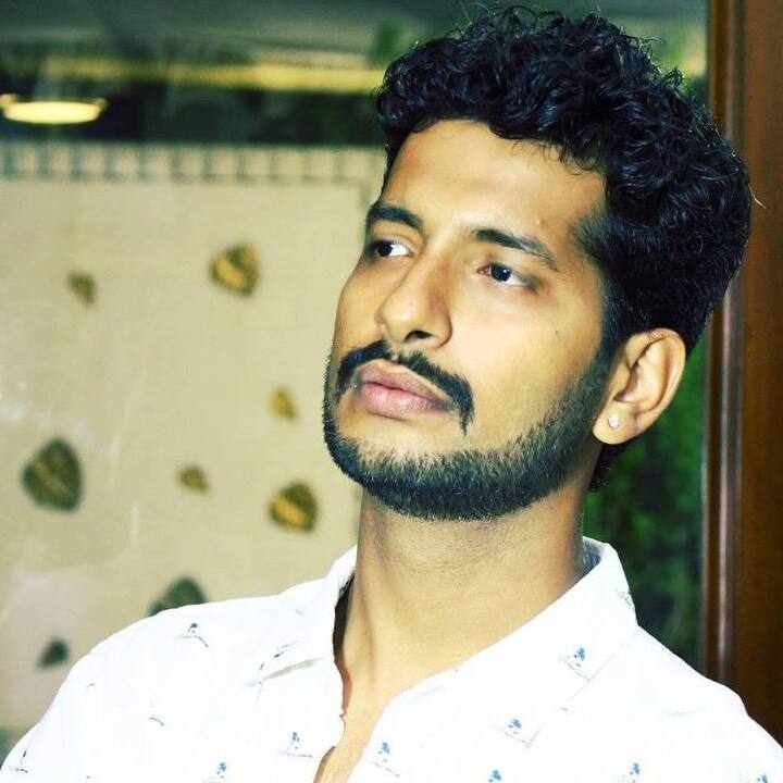 अभिनेता 'ओंकार गोवर्धन' हा 'आशुतोष' ही व्यक्तिरेखा साकारण्यासाठी खूपच उत्सुक आहे. (Photo:@omkar.govardhan/FB)
