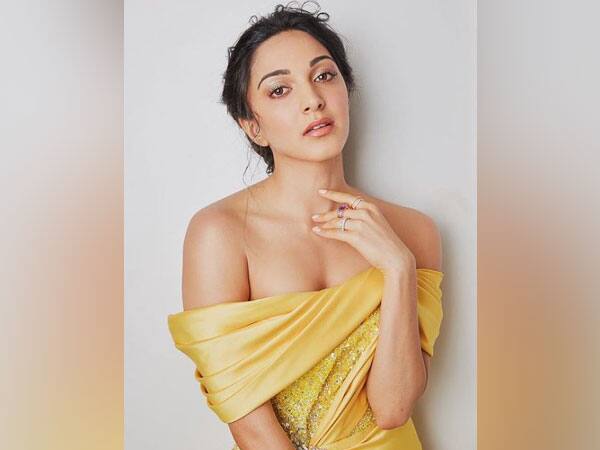 কিয়ারা আডবানীর আসল নাম আলিয়া আডবানী।