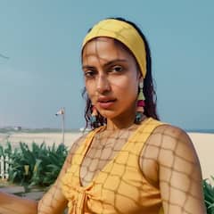 Amala Paul Pics: అమ్మో, అమలాపాల్.. నీ అందాల విందు చూస్తే కుర్రకారు గుండె గుబేల్