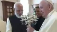Pope Francis accepts PM Modi's invitation to visit India