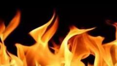 Fire: খিদিরপুরের গ্রিন প্লাজা মার্কেটে আগুন | Bangla News