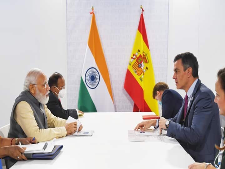 PM Modi Meets Spanish Counterpart Pedro Sanchez, Holds ‘Fruitful Talks’ On Ways To Deepen Ties