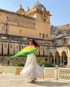 'जयपूर नामा'; पिंक सिटीमध्ये श्रेया बुगडेची भटकंती