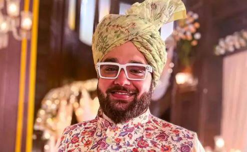 अजय ने चाइल्ड आर्टिस्ट के तौर पर श्रीमान श्रीमती के अलावा घर जमाई, फैमिली नंबर 1 में भी काम किया. वह कानून, गॉड एंड गन, एक और एक ग्यारह जैसी फिल्मों में भी नजर आए. वह टीवी शो सीआईडी में भी नज़र आए थे और इसके ऑफ एयर होने के बाद अजय ब्रेक पर चले गए.