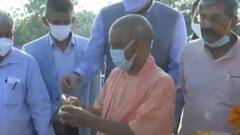 Ayodhya पहुंचे CM Yogi , काबुल से आया जल को रामलला को चढ़ाया | Hindi News