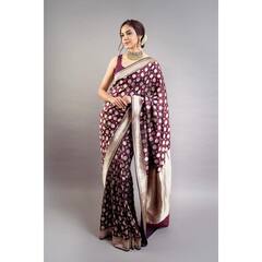 Ritu Varma Photos: పట్టుచీరలో కనువిందు చేస్తున్న అందాల ‘వధువు’