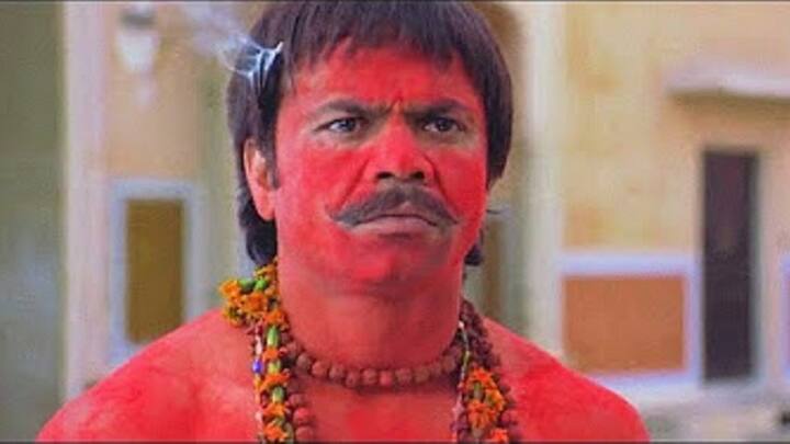 जंगल चित्रपटातील राजपाल यादवच्या त्याच्या नकारात्मक भूमिकेसाठी, त्याने सॅनसुई स्क्रीन सर्वोत्कृष्ट अभिनेत्याचा पुरस्कार जिंकला तसेच स्क्रीन सर्वोत्कृष्ट अभिनेता पुरस्कारासाठी नामांकन मिळाले. या चित्रपटातील त्याच्या अभिनयाचे खूप कौतुक झाले होते. (फोटो: सोशल मीडिया)
