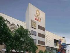 Reliance Rooftop Theatre: முதல் ரூஃப் டாப் தியேட்டர்... ஜியோ மாலில் பிரமிக்க வைக்கும் வசதிகள்!