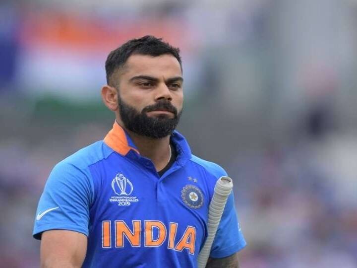 delhi commission for women sent a notice to the police in the case of indian cricket team captain virat kohli s daughter receiving rape threats on twitter 1991346 દિલ્હી મહિલા આયોગે વિરાટ કોહલીની પુત્રીને બળાત્કારની ધમકીના સંદર્ભમાં પોલીસને નોટિસ ફટકારી, આરોપીઓની ધરપકડની કરી માંગ