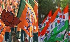 TMC BJP Clash: মিলছে না ১০০ দিনের কাজ, গাজোলে TMC-BJP সংঘর্ষ। Bangla News