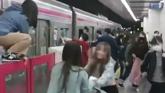 Japan: Youth dressed in comic character attacks passengers with Knife; set ablaze train