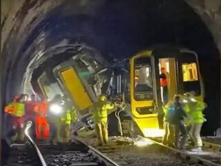 London Accident: લંડનમાં મોટી દુર્ઘટના, ટનલની અંદર બે ટ્રેનો સામસામે અથડાઈ, બચાવ કાર્ય ચાલુ