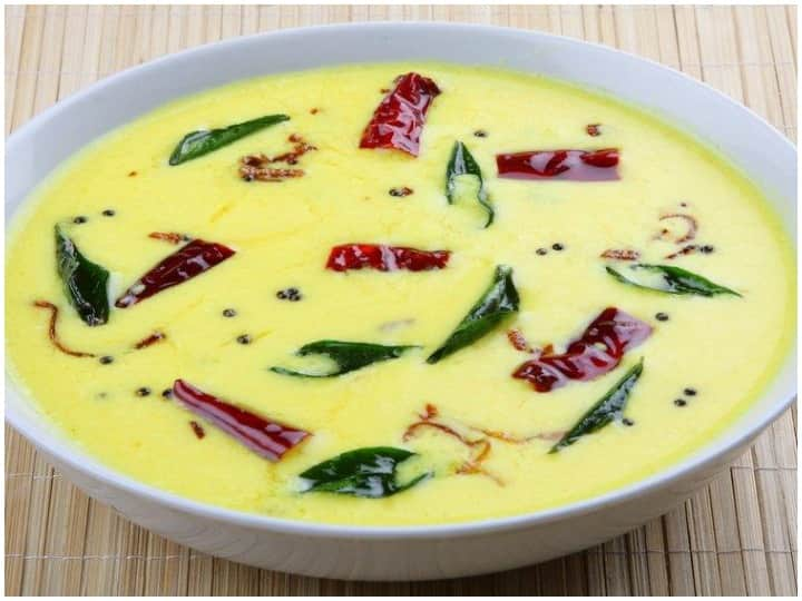 Kitchen Hacks Health Benefits of Eating Kadhi And Kadhi Recipe Kitchen Hacks: Kadhi खाने से होते हैं सेहत को गजब के फायदे, जानें कढ़ी बनाने की रेसिपी