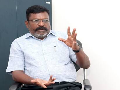 10.5% reservation brought in emergency: Thirumavalavan Thirumavalavan on Reservation: வன்னியர் இடஒதுக்கீடு ரத்து: ‛தீர்ப்பை எதிர்த்து மேல்முறையீடு செய்வதை வரவேற்கிறேன்’ -திருமாவளவன்!
