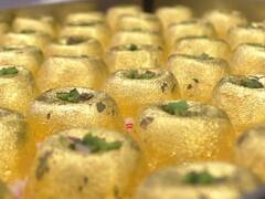 In Pics | दिवाळीनिमित्त अमरावतीत 11 हजार रुपयांची 'कलश भोग' मिठाई