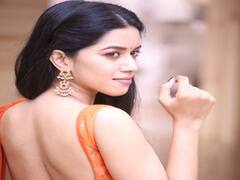 Mirnalini Ravi pics: 'எனிமி’ பட நிகழ்ச்சிக்கு வந்த மிர்ணாளினி ரவி கொடுத்த கிளாமர் போஸ்கள்..!