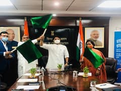 Kanpur flight: कानपुर वासियों को मिली बड़ी सौगात, मुंबई, बेंगलुरु और हैदराबाद के लिए शुरू हुई सीधी उड़ान