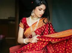 Diwali 2021 Saari Look: ਦੀਵਾਲੀ 'ਤੇ ਦਿਖਣਾ ਹੈ ਸਭ ਤੋਂ ਸੁੰਦਰ ਤਾਂ ਟਰਾਈ ਕਰੋ ਇਹ ਸ਼ਾਨਦਾਰ ਸਾੜੀ ਲੁਕਸ