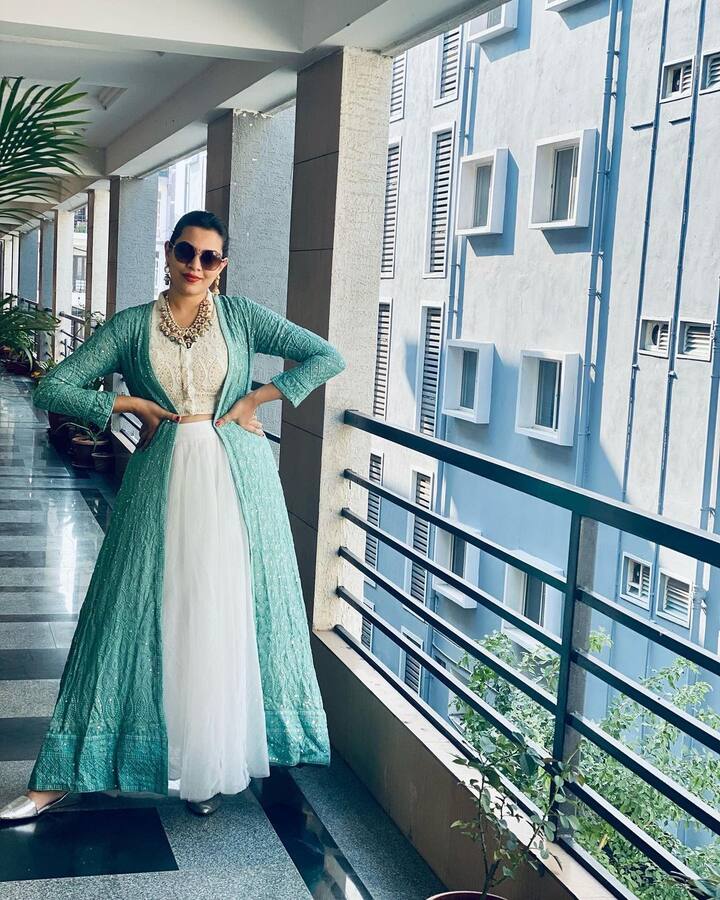 సింగర్ గీతామాధురి పిక్స్ (Image credit: Instagram)