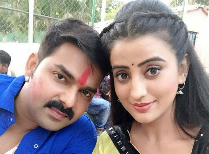 एक वक्त था जब अभिनेत्री अक्षरा सिंह और पवन सिंह के अफेयर की खबरों ने भी खूब सुर्खियां बटोरीं थी, लेकिन अब ये दोनों अलग हो चुके हैं. दोनों के रिश्ते इतने खराब हो चुके हैं कि वो एक दूसरे की शक्ल भी देखना नहीं चाहते.