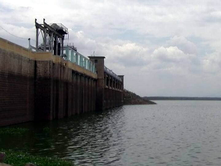 The water level of Vaigai Dam has risen to 62 feet due to continuous rains. தொடர் மழை எதிரொலி - வைகை அணையின் நீர்மட்டம் 62 அடியாக உயர்வு...!