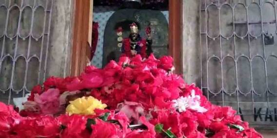 Kali Puja 2021: পান্ডুয়ার সিমলাগড়ের কালীপুজোর নেপথ্যের অজানা কাহিনি | Bangla News