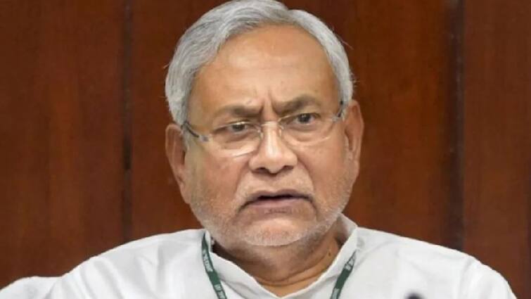 Spurious Liquor Claims 31 Lives in Bihar, Opposition RJD Leader Tejashwi Yadav Slams CM Nitish Kumar Govt ਜ਼ਹਿਰੀਲੀ ਸ਼ਰਾਬ ਕਾਰਨ ਗਈ 31 ਲੋਕਾਂ ਦੀ ਜਾਨ, ਸੂਬੇ 'ਚ ਸ਼ਰਾਬਬੰਦੀ ਦੀ ਖੁੱਲ੍ਹੀ ਪੋਲ