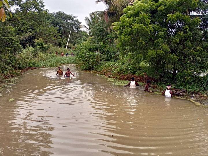 Intensification of drainage works in Thanjavur district due to continuous rains தஞ்சாவூர் மாவட்டத்தில் தொடர் மழையால் வடிகால் வாய்க்கால்கள் சீரமைக்கும் பணிகள் தீவிரம்