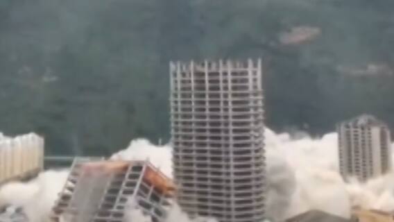 અસ્મિતા વિશેષઃ ધડામ કરીને પડ્યું ચીન