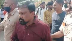 ઓફિસમાં દારુની મહેફિલ માણતા TDO ઝડપાયા, જાણો વિગતો