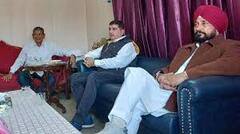 Harish Rawat के घर पहुंचे CM Charanjit Singh Channi, Diwali की दी शुभकामनाएं
