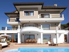 Buying First House Tips: మొదటిసారి ఇల్లు కొంటున్నారా..! ఈ తప్పులు చేయకండి